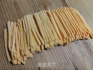 香菇虾仁南瓜面的做法步骤：10