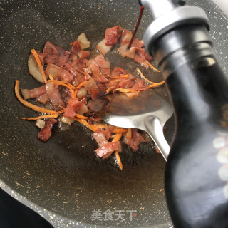 培根炒蒜黄的做法步骤：10