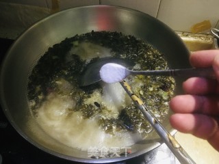老坛酸菜面的做法步骤：6
