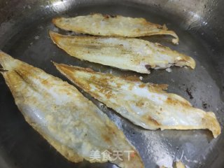 香煎鱼的做法步骤：7