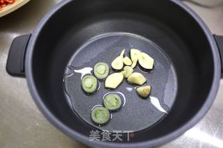 金汤肥牛白菜的做法步骤：3