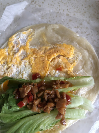 香肠生菜手抓饼的做法步骤：7