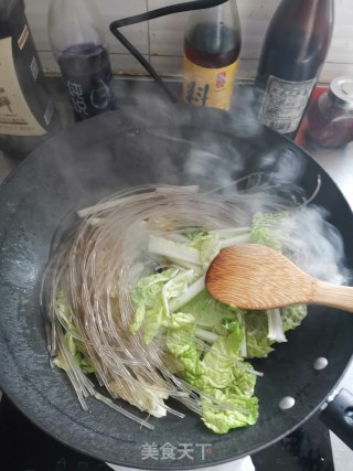 白菜炖粉条的做法步骤：5
