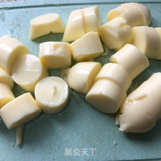 鲜虾豆腐煲的做法步骤：3