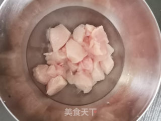 炸鸡肉串的做法步骤：3