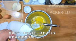 双色奶香小松饼，满口奶香，柔软细腻，下午茶的不二的选择！的做法步骤：1