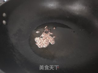 红烧鲫鱼的做法步骤：3
