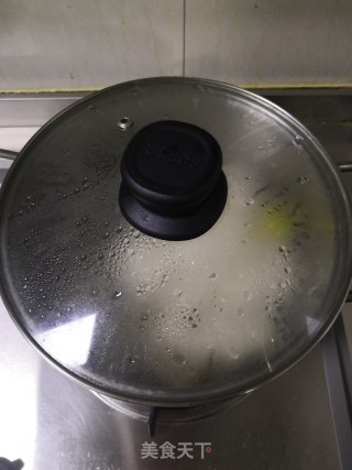 白菜炖豆腐的做法步骤：3