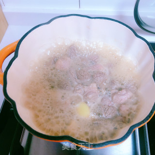 牛腩炖土豆的做法步骤：4
