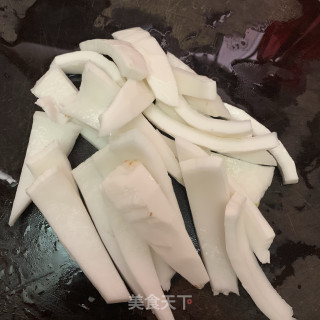 椰子乌鸡汤的做法步骤：2