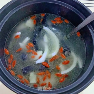 椰子乌鸡汤的做法步骤：11