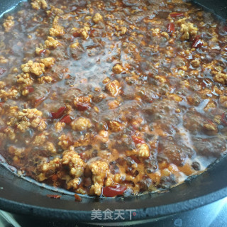 香辣肉末炖黑豆腐的做法步骤：9