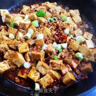 香辣肉末炖黑豆腐的做法步骤：11