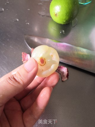 荔枝气泡酒的做法步骤：2