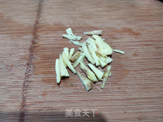 红糖姜枣茶的做法步骤：2