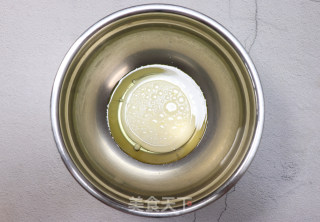 斑斓戚风蛋糕的做法步骤：1