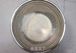 斑斓戚风蛋糕的做法步骤：2