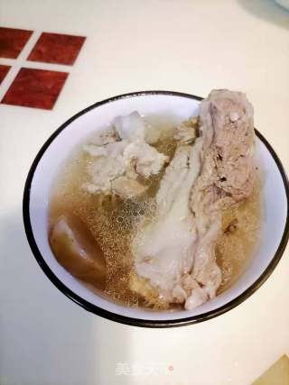 筒子骨头汤的做法步骤：5