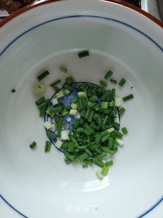 酥肉汤面的做法步骤：6