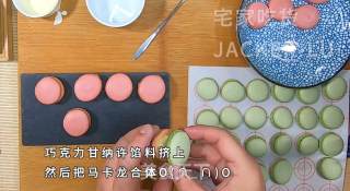 面粉版马卡龙，练手专用配方，主要还是杏仁粉真是贵啊！的做法步骤：13