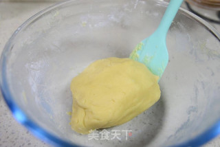 迷你可爱的【豆沙一口酥】的做法步骤：6