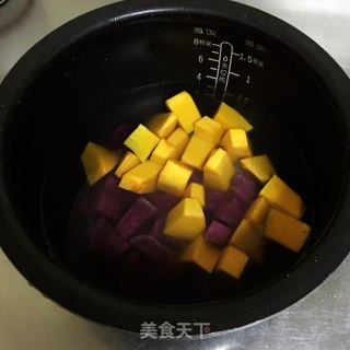 紫薯南瓜粥的做法步骤：3