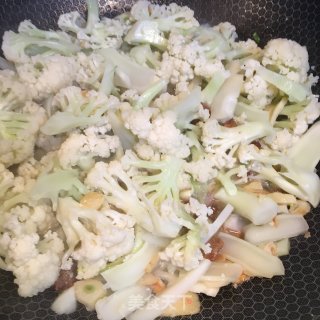 油渣炒花菜的做法步骤：6