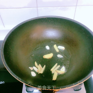 子排炖萝卜的做法步骤：5