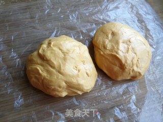 红薯馅南瓜吐司的做法步骤：7