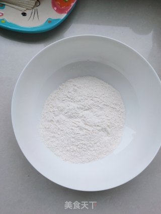 大虾、菠菜手擀面的做法步骤：2