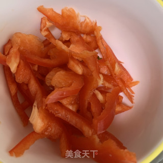韭黄香菜炒牛肉的做法步骤：4