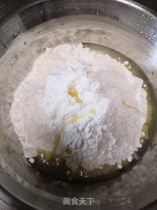 韭菜饺子的做法步骤：1