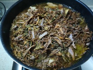 梅干菜烧肉的做法步骤：8
