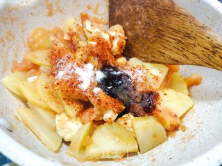 家常菜土豆烧日本豆腐的做法步骤：9
