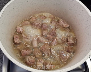 小洋葱炖牛肉的做法步骤：7