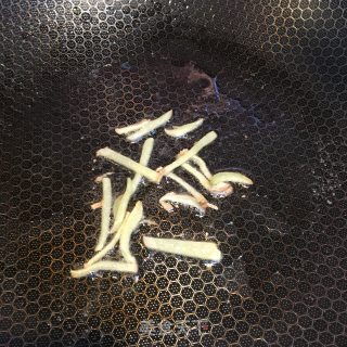 五花肉炒凉薯的做法步骤：4