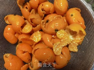 炒桔子皮的做法步骤：2