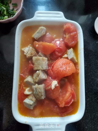 鱼饼炖番茄的做法步骤：9