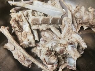 羊脊骨清汤的做法步骤：5
