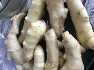 泡子姜的做法步骤：1