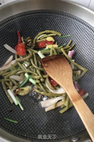 泡菜炖鲈鱼的做法步骤：10
