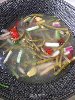 泡菜炖鲈鱼的做法步骤：12