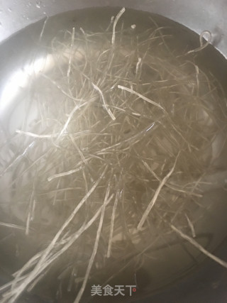 菠菜炖肉丸的做法步骤：6