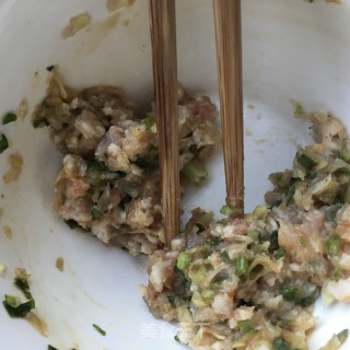 鲈鱼煎饺的做法步骤：14