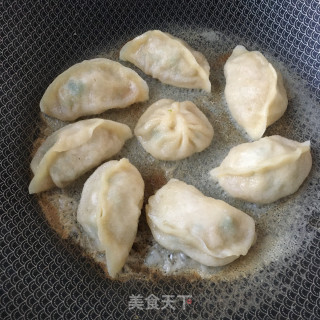 鲈鱼煎饺的做法步骤：25