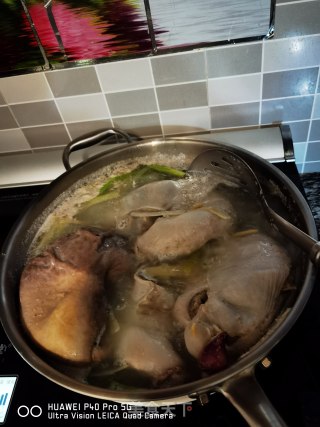 腊八蒜爆猪肚的做法步骤：11