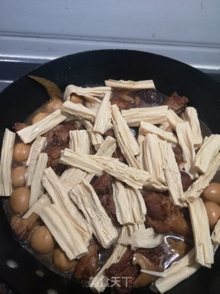 什锦鸡翅根的做法步骤：17