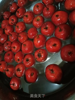 酸酸甜甜山楂糕的做法步骤：1