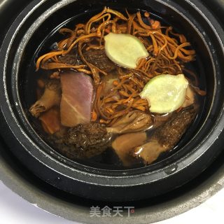 菌菇炖排骨的做法步骤：5