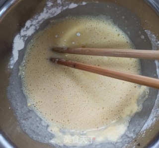香蕉蛋饼的做法步骤：3